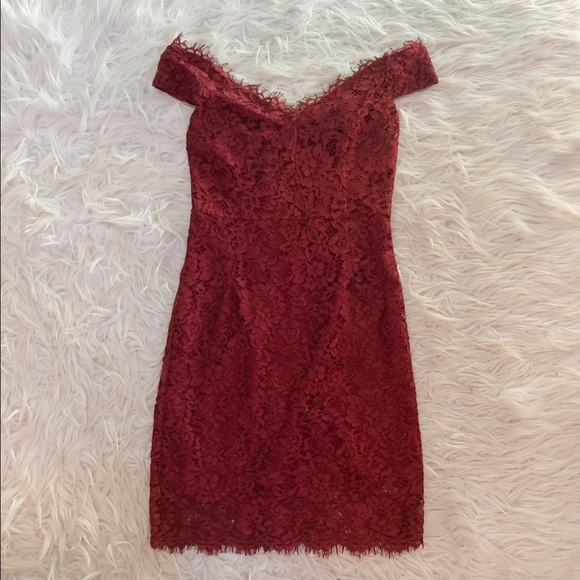 NWT Re:Named Red Lace off the shoulder dress holiday or Christmas card ready! - Picture 1 of 11